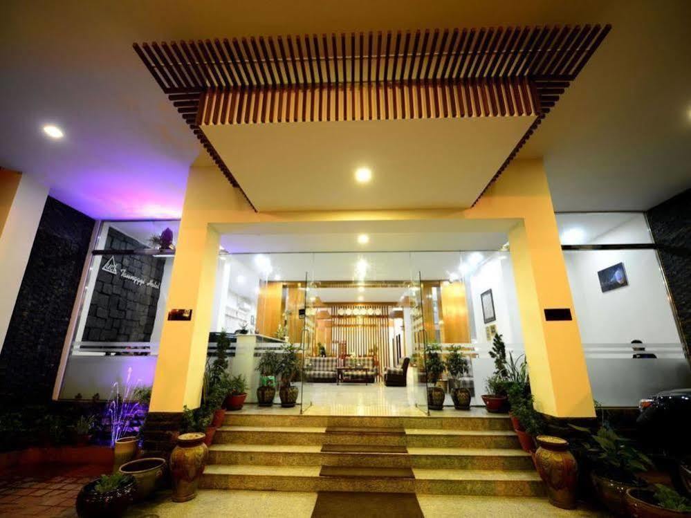 Uct Taunggyi Hotel Exterior photo